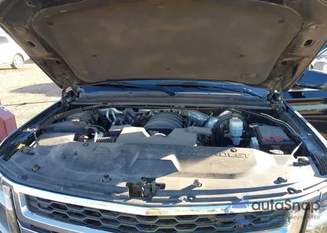 2015 Chevrolet Suburban 1500 Lt z USA, uszkodzony, nr VIN 1GNSCJKC0FR293455